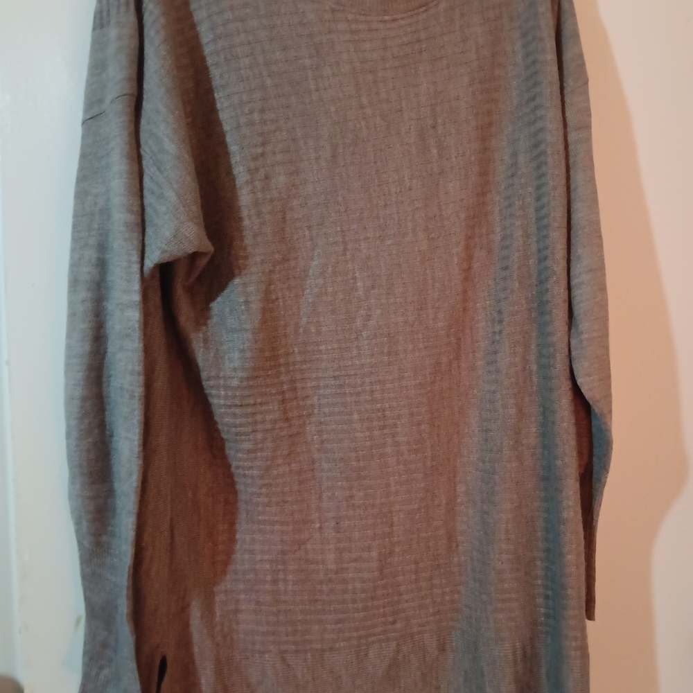 Women's Gray Long Sleeve Shirt